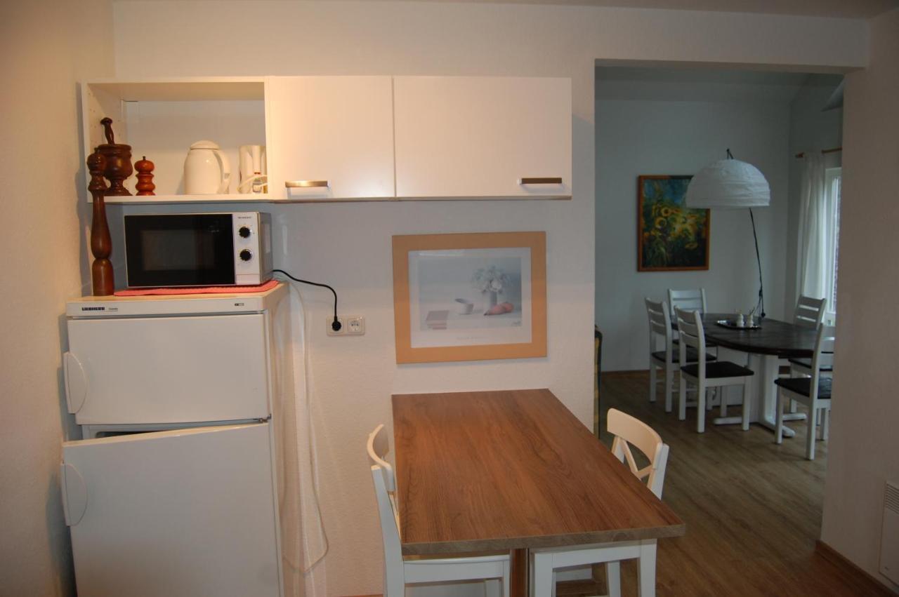 Ostseehotel Kluetzer Winkel Hohen Schoenberg Exteriör bild